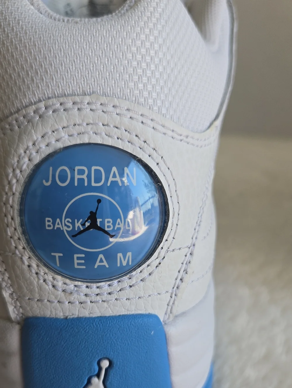 Jordan Jumpman Team II White University Blue Sneakers Men’s Size 8.5 NWOB